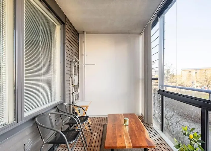 Apartment Relaxing By Sea + Sauna + Free Parking *